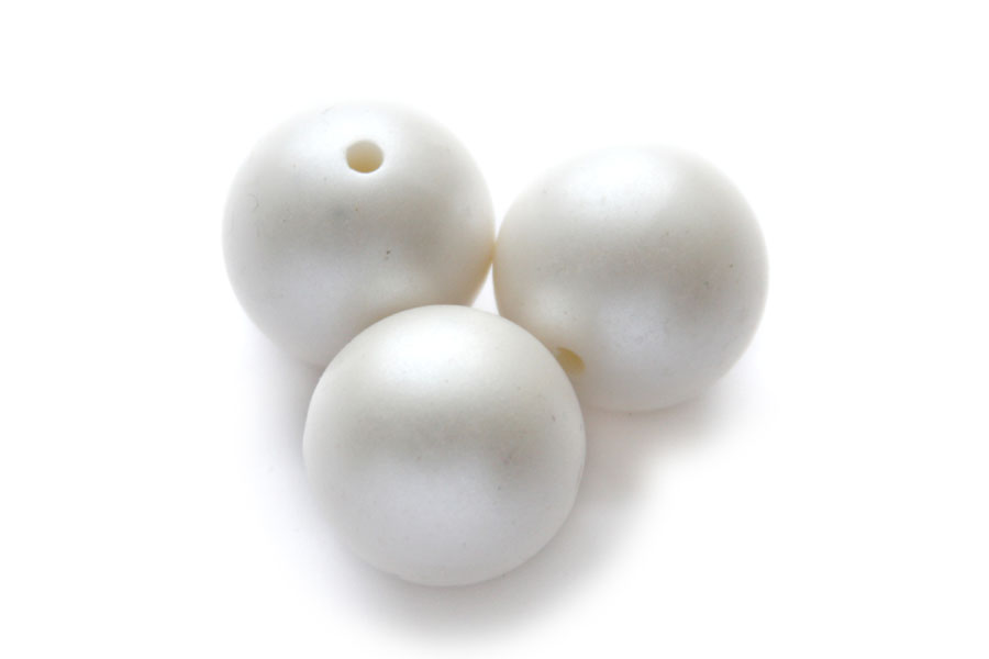 Round acrylic pearl satin finish, 20mm, Broken white, 25 pcs