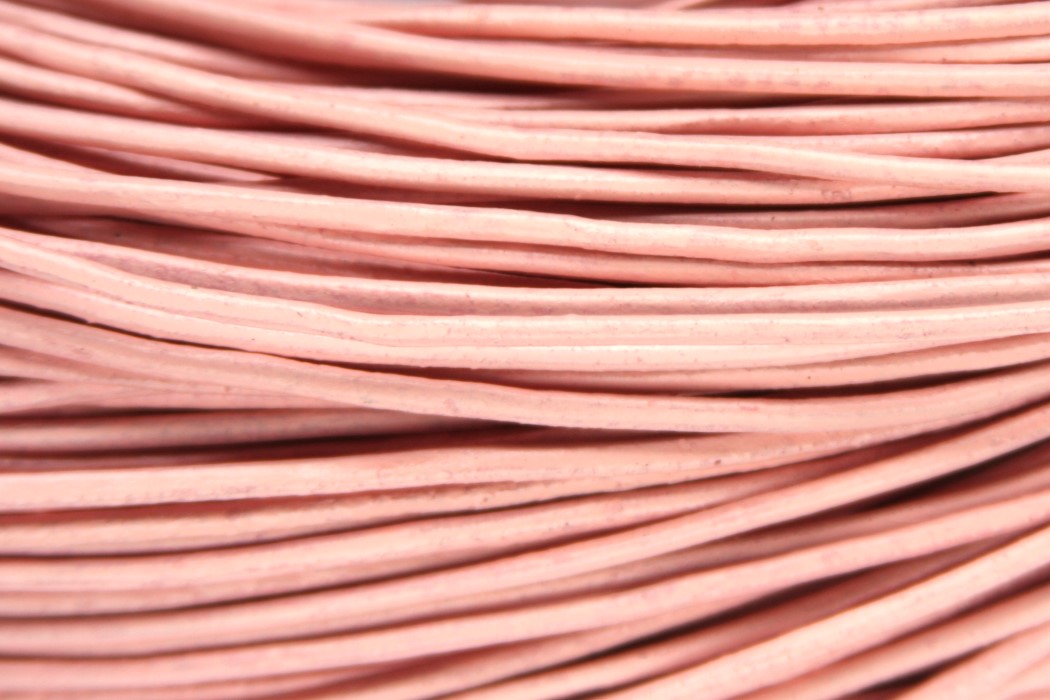 Leather cord, 2mm dik, Light pink, 4 m
